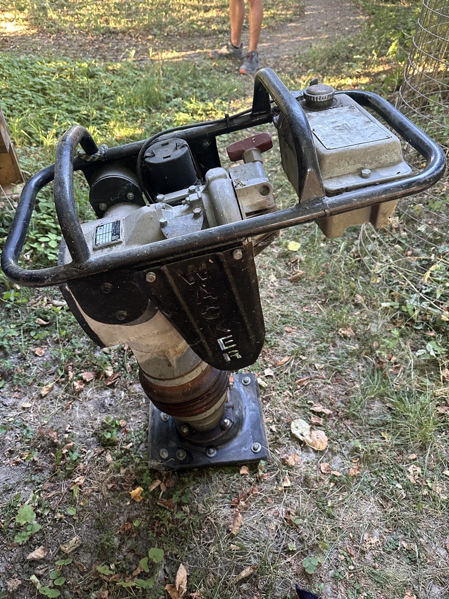 Wacker Neuson Tutte le macchine: Wacker Stampfer – Difettoso da Gampelen venduto da inf_rng8 1