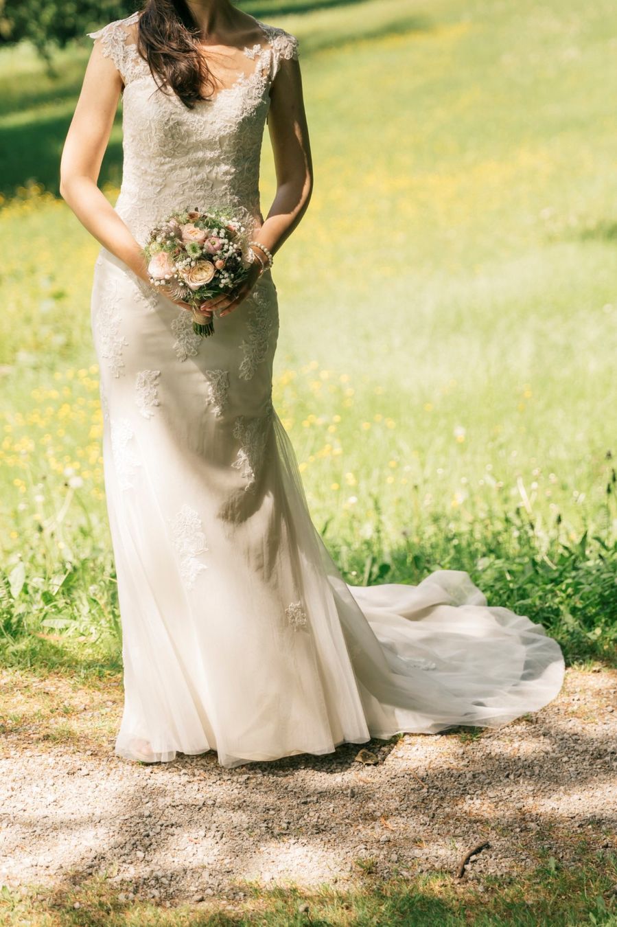 Vestiti: Schönes Hochzeitskleid 34/36 mit Schleppe – Usato da Erlenbach im Simmental venduto da nord_wind 1