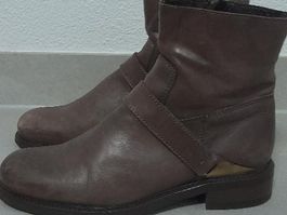 Wie Neu - Italienische Leder Stiefelette  Gr. 38.5