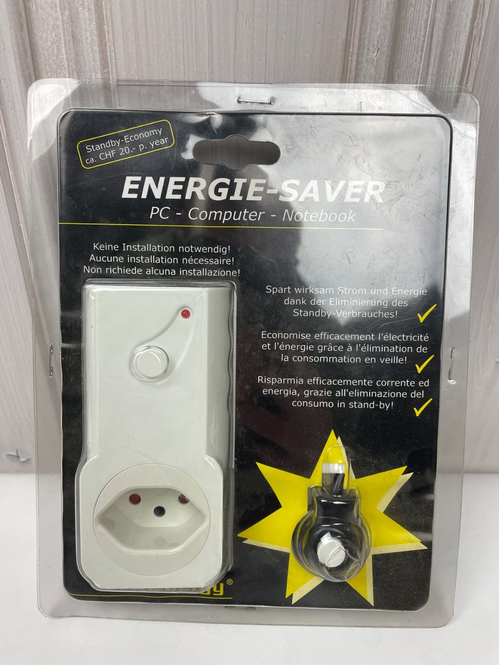 Interruttori: Energiesparer PC/Computer -Notebook Standby Killer 06! – Nuovo e nell'imballaggio originale da Wängi venduto da LiqKojote