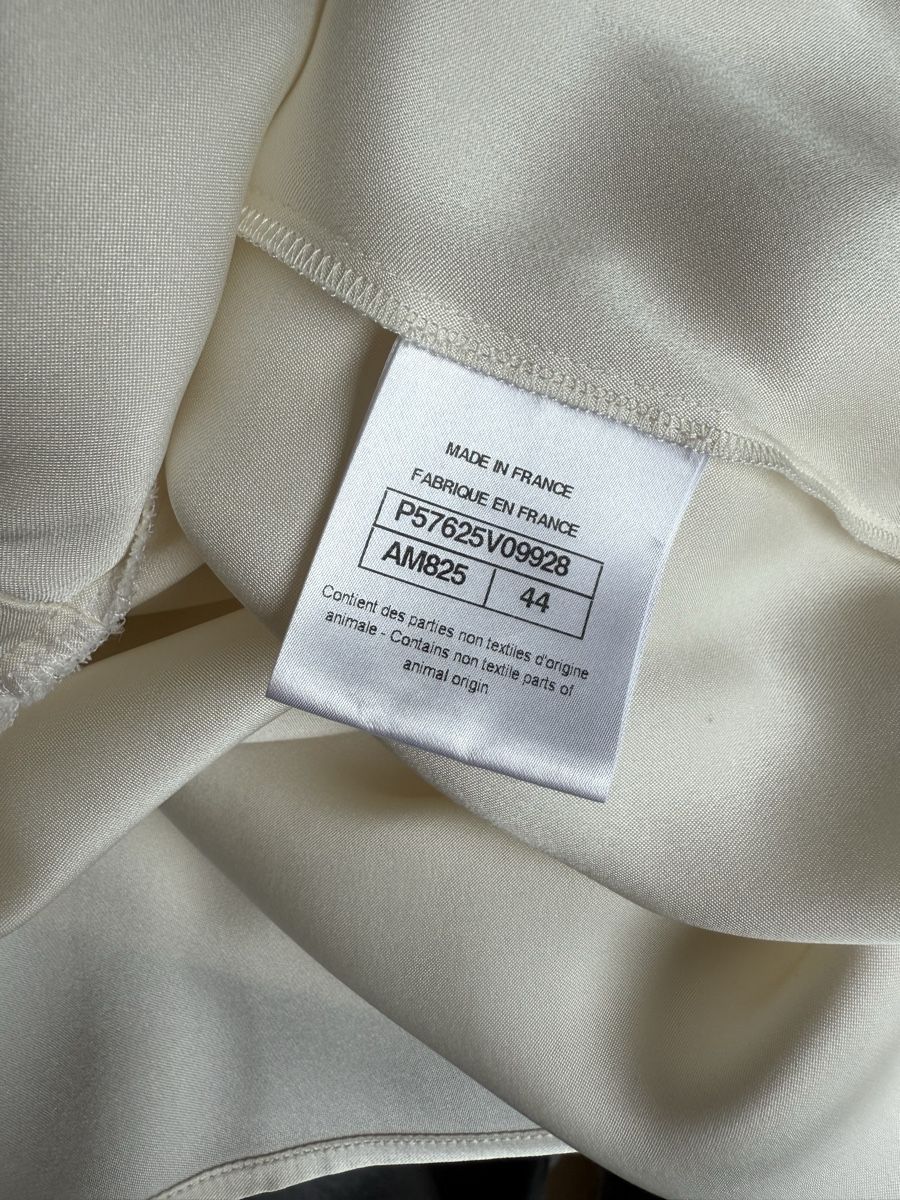 Chanel Blusen: Chanel Bluse – Neu (gemäss Beschreibung) aus Winterthur von 11.11 7