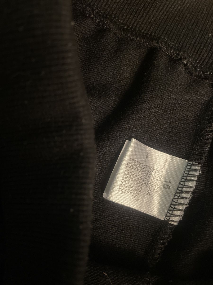 Hosen: Schwarze Trainerhose Gr. 16j. – Gebraucht aus Obergerlafingen von cabo4 1