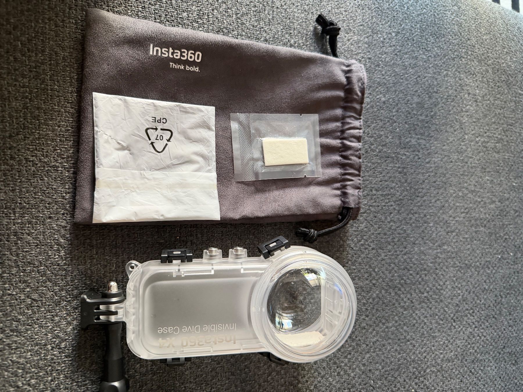 Insta360 Lampes & Photographie: Insta360 X4 Unterwassergehäuse Dive – D'occasion à Birrhard par gre_gk8j