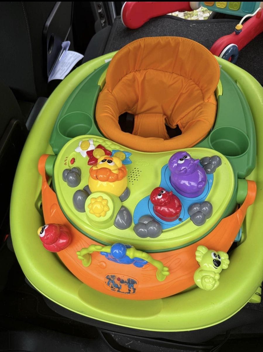 Veicoli per bambini: Babywalker / Lauflernwagen Chicco mit Spielkonsole – Usato da Siebnen venduto da jan_js92