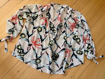 Damen Bluse Grösse 3 100% Seide floral