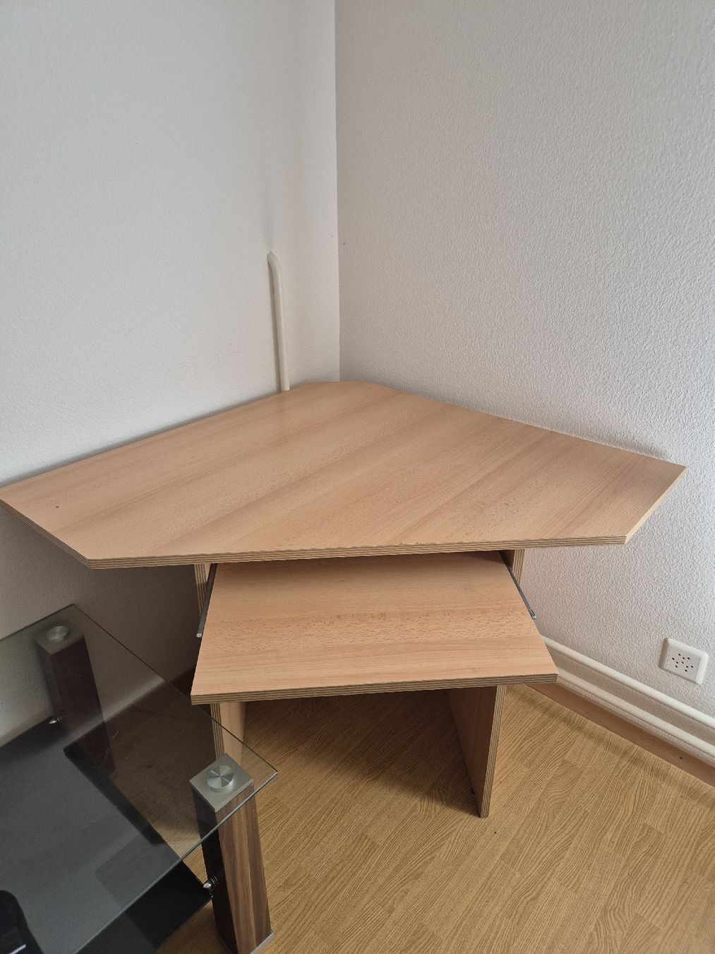 Bureaux: Eckschreibtisch – D'occasion à Giswil par sschnecken 1