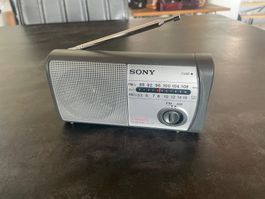 Ancienne Radio Portable Sony ICF-303