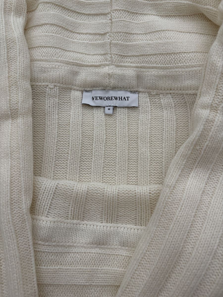 Pullover & Sweatshirts: Strickpullover Carmenausschnitt – Neu und originalverpackt aus Luzern von Chiara.9 4