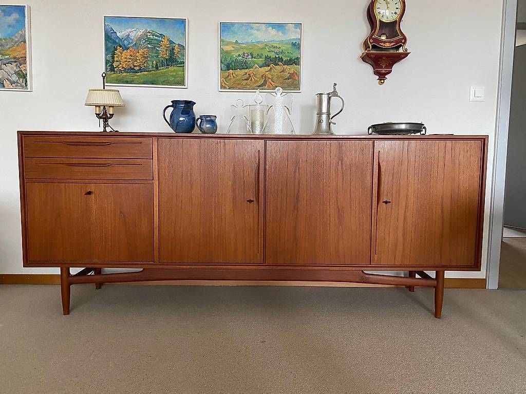 Pfister Büffets: Antike Teak-Möbel aus den 1960-Jahren – Gebraucht aus Baar von Russel50