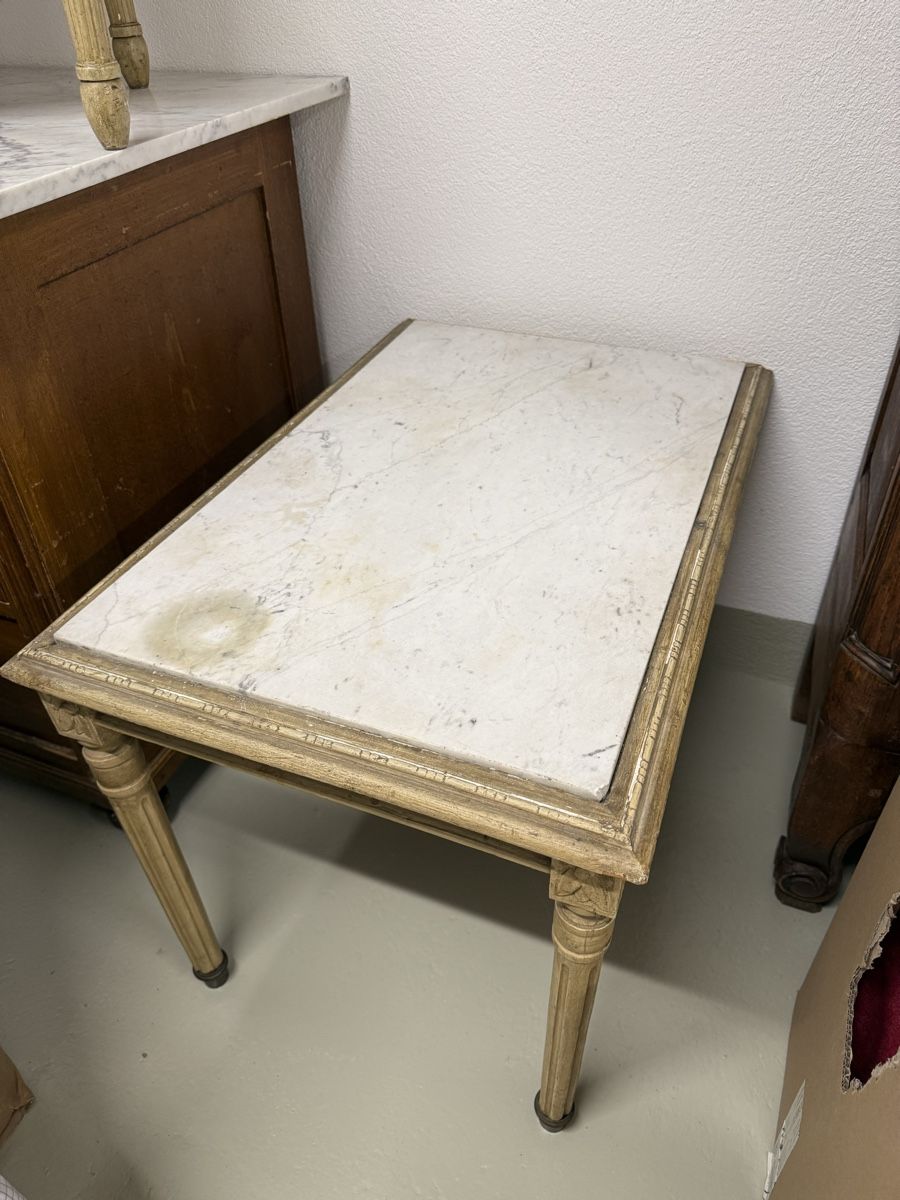 Set de table et chaises: 2 Stühle+Tisch mit Marmorplatte – D'occasion à Menzberg par Olimeo2019 1