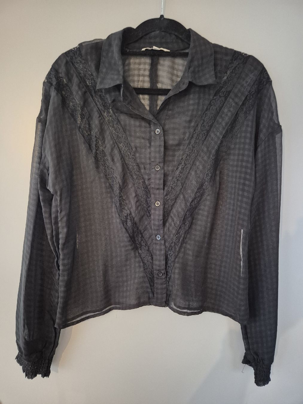 Camicette: Schwarze Bluse mit Spitze, Grösse M. – Nuovo (secondo la descrizione) da Zürich venduto da mit_jz2x 1