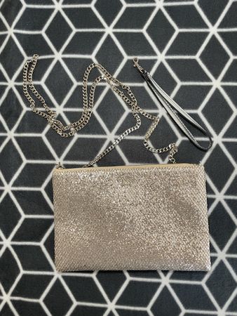 Guess Clutch Tasche - Gold mit Silber Glitzer 