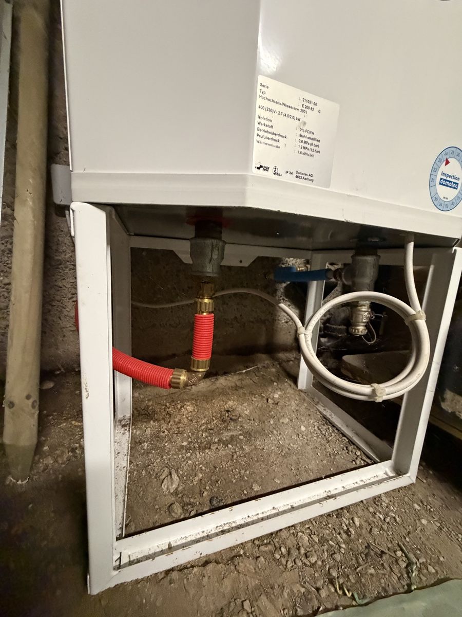 Sanitär: Heisswasser Boiler Domotec – Gebraucht aus Cotterd von bre_h8y2 5