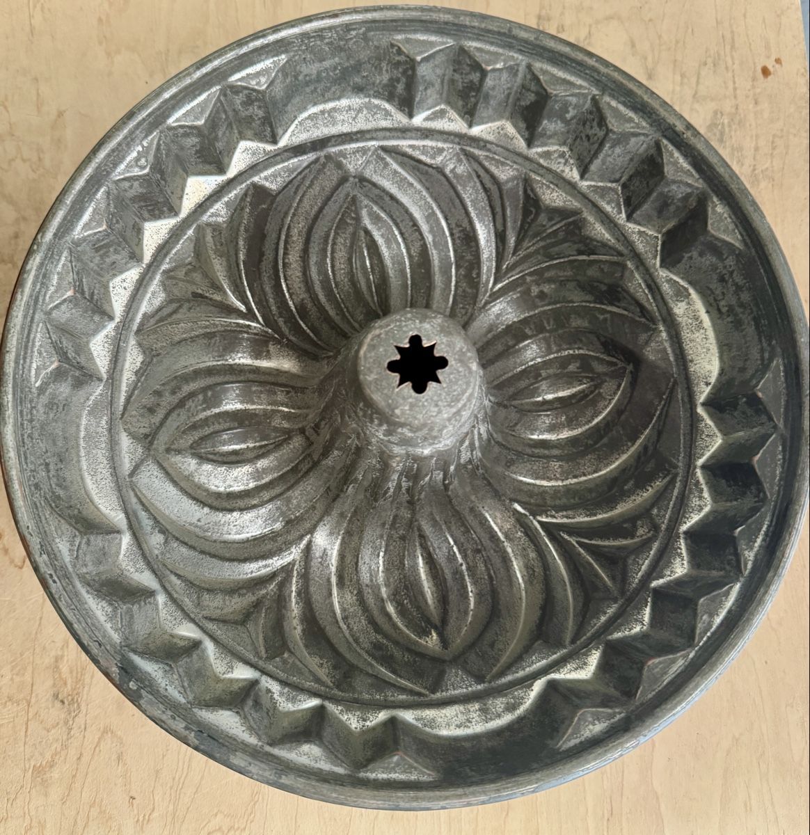 Teglie da forno: Schöne alte Backform aus Kupfer 26 cm – Usato da Rothrist venduto da Luckywinner 2