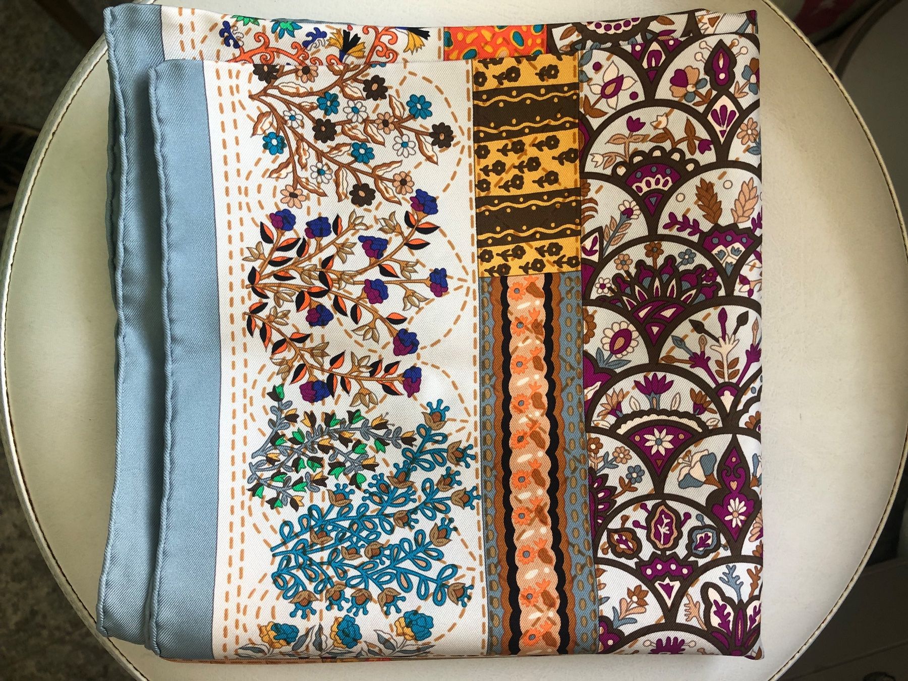 Hermès Foulard & Sciarpe: Hermes Carree neu – Nuovo (secondo la descrizione) da St. Moritz venduto da Capricorn88 3