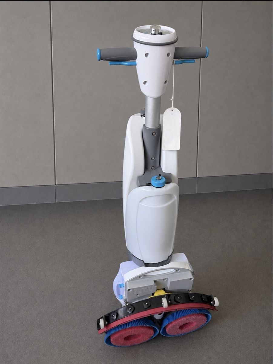 Toutes les machines: mop XL Scheuersaugmaschine  – Neuf (Voir description) à Grenchen par daj_d7l2 2