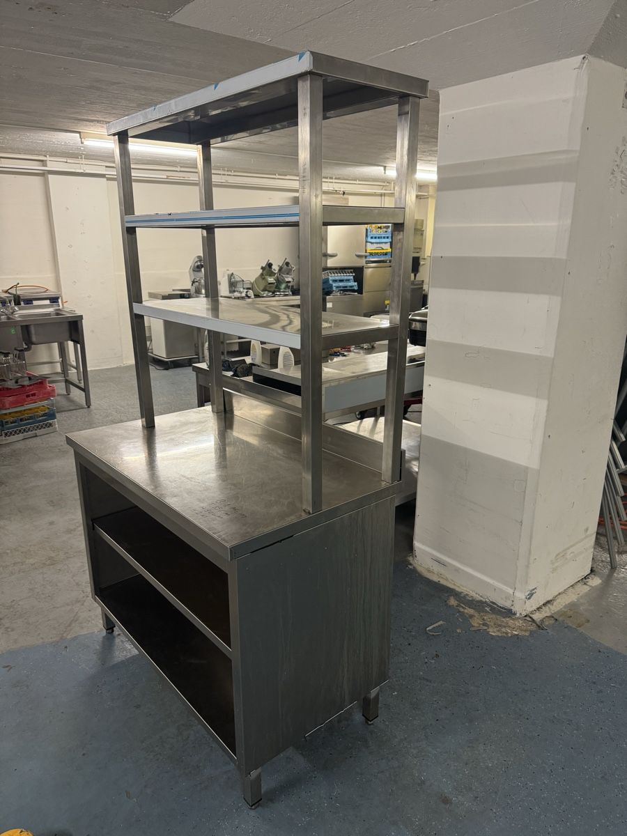 Tables: Chromstahltisch – D'occasion à Rupperswil par Gero83 2