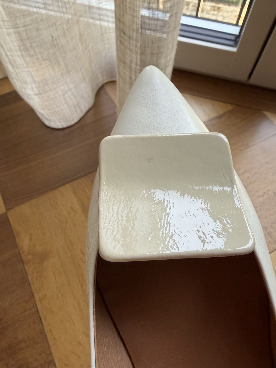Jonak Chaussures femmes: Ballerines JONAK cuir blanc   – D'occasion à genève par Valou10 7