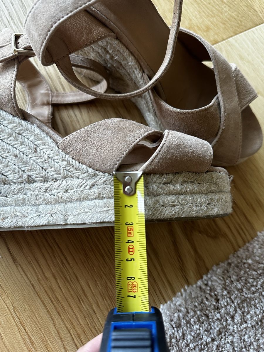 Scarpe da donna: Compensées beige 37 – Nuovo (secondo la descrizione) da La Croix (Lutry) venduto da secondhandZara 6