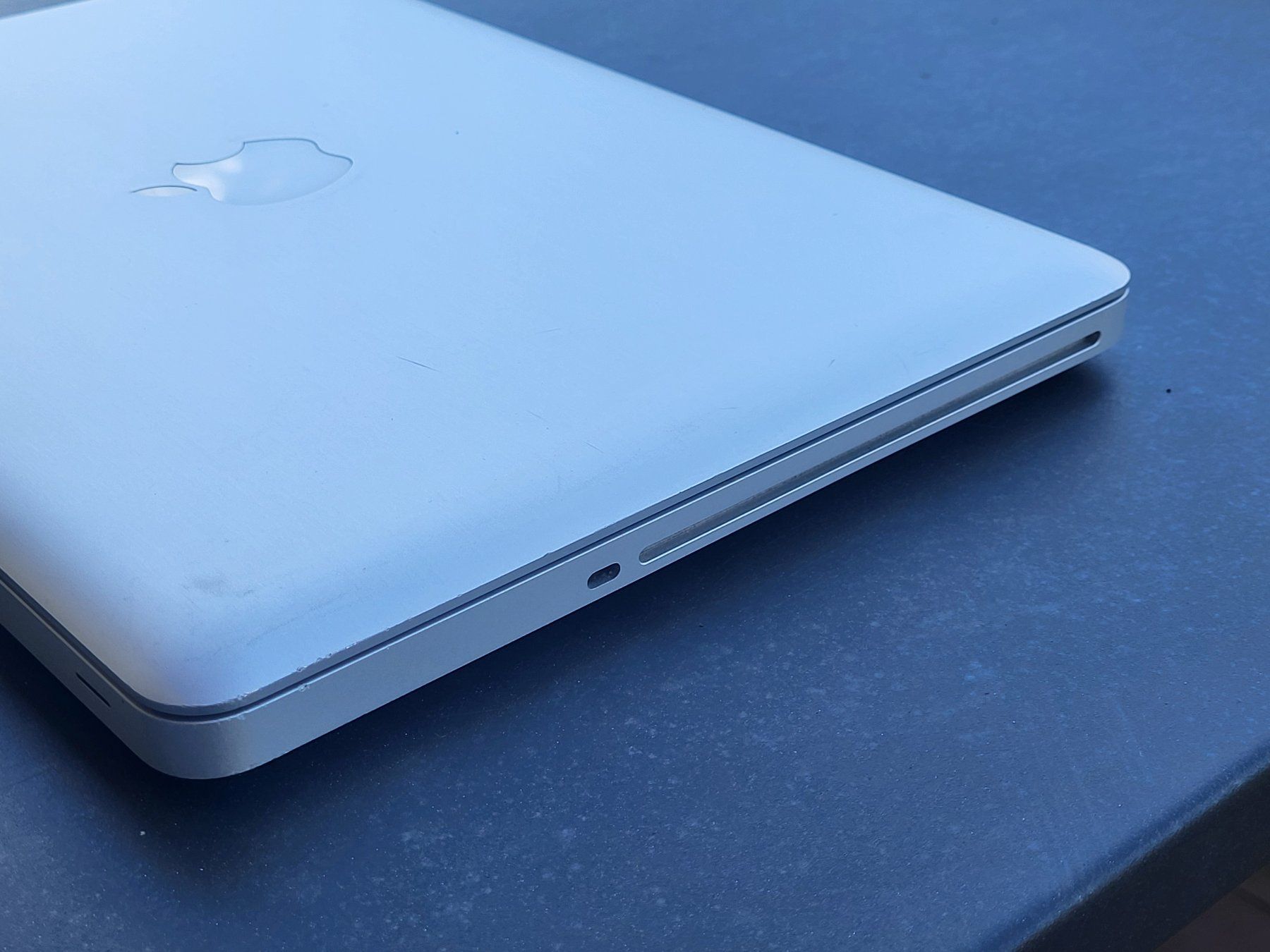 Apple Notebook: Macbook Pro mit Googles Chrome OS (flex) installiert – Usato da Laufen venduto da dan_p89t 6