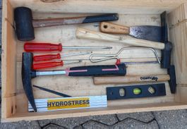 Handwerkzeug, wie abgebildet (11 Stk.), ab Fr. 30.--