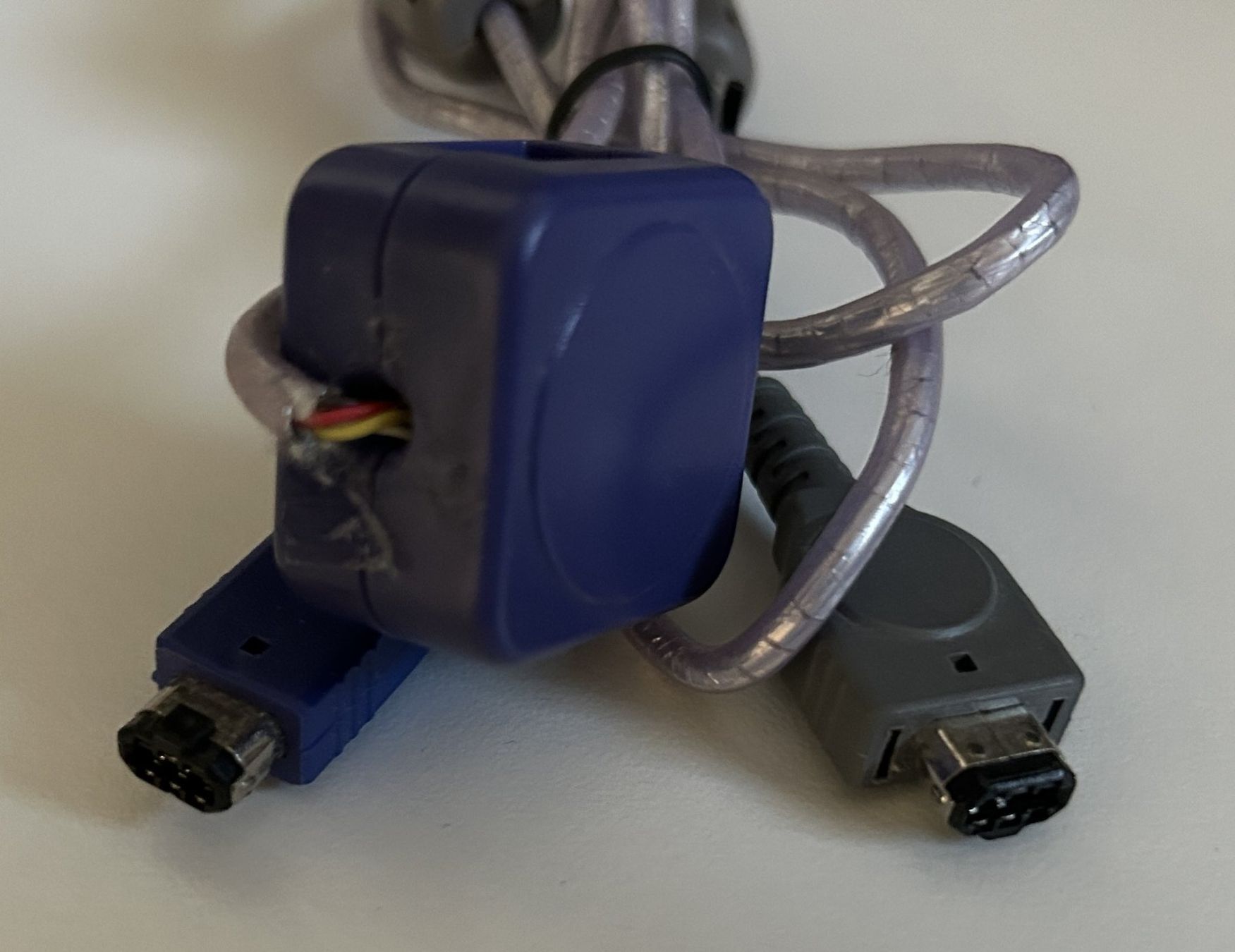 Nintendo Konsolen: Ninteno Gameboy Advance GBA Linkkabel – Gebraucht aus Liebefeld von car_69zq 1