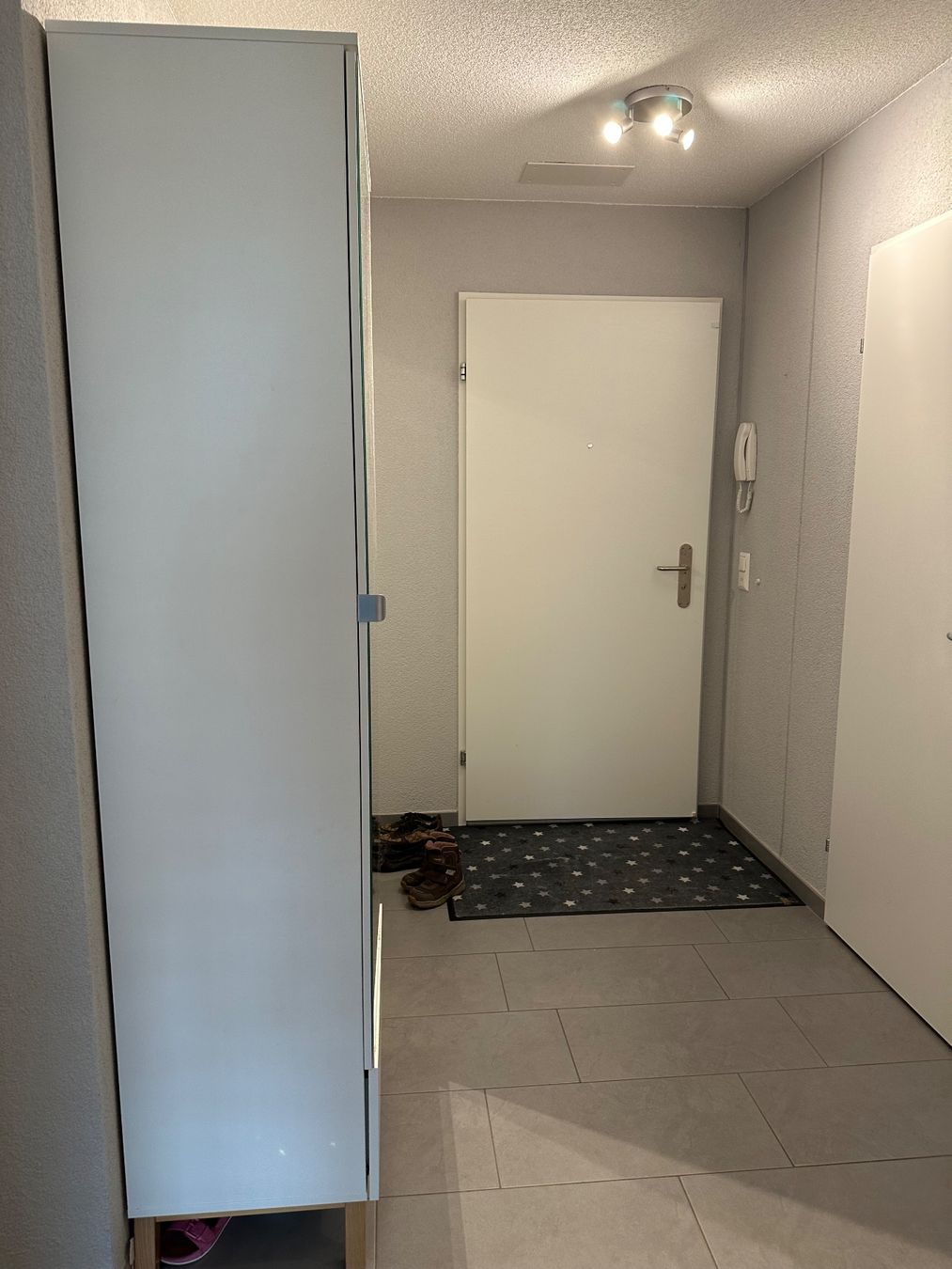 Garderobe: Garderobe mit Spielgel – Gebraucht aus Tagelswangen von smartbird 1