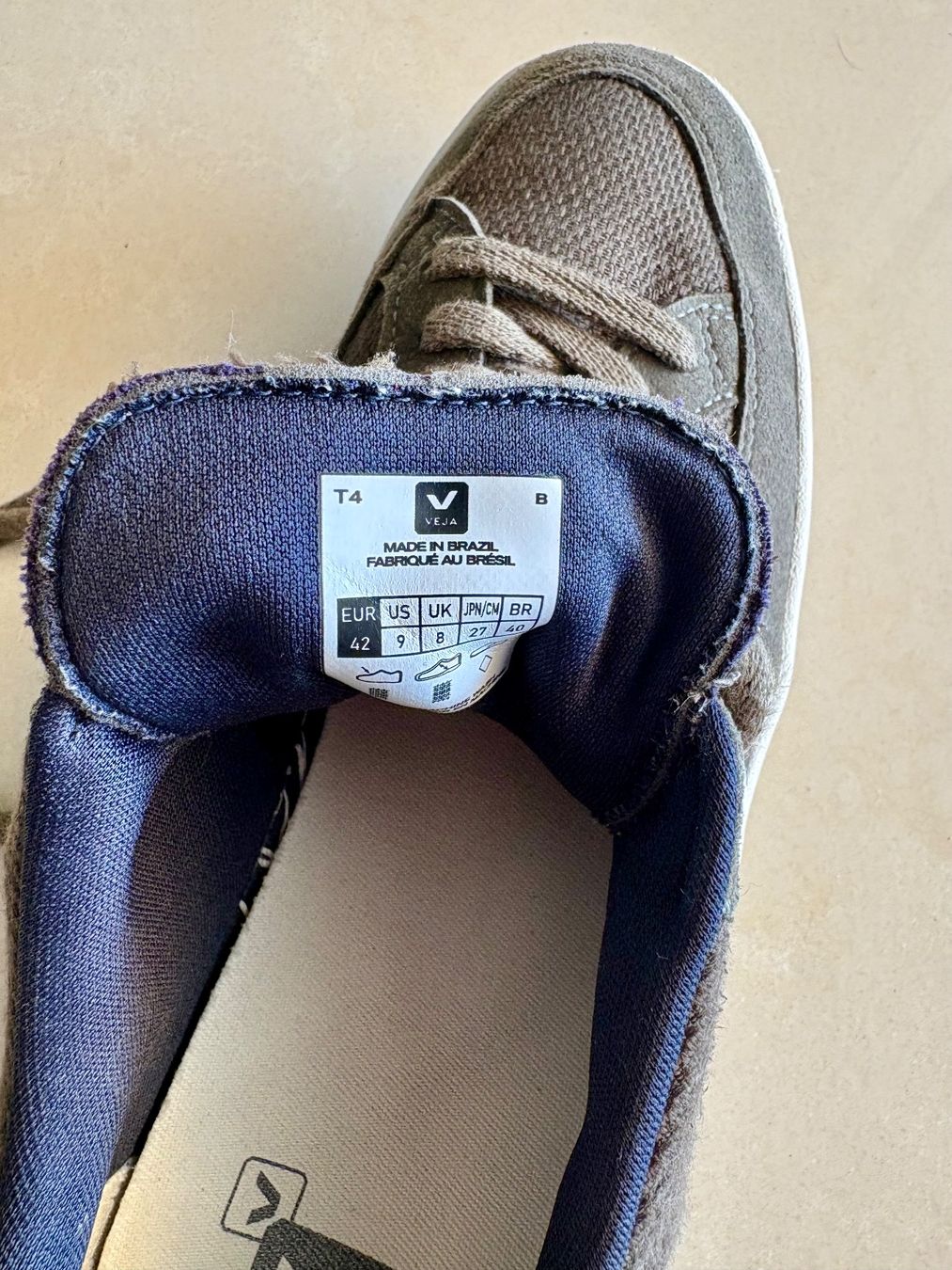 Veja Scarpe da uomo: Veja V-12 Sneaker Olive White EUR 42 – Nuovo (secondo la descrizione) da Sutz venduto da adrian.kaeser 7