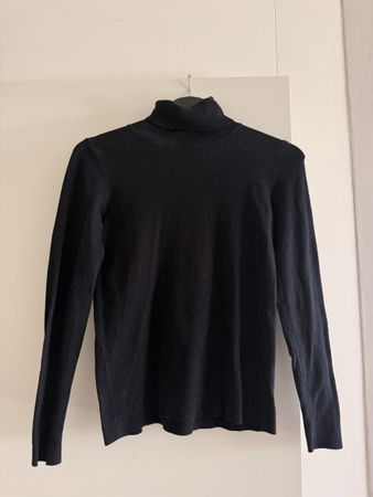 Mango Black Turtleneck Sweater size S used