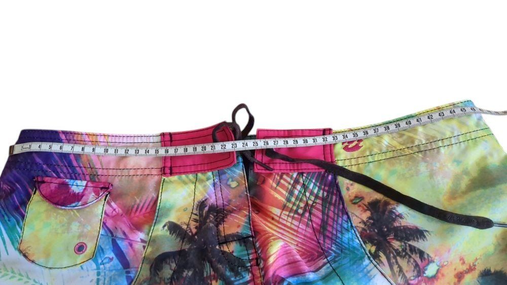 Pantaloni: Badeshorts Damen Billabong size 5 – Usato da Wittinsburg venduto da Steierliq 1