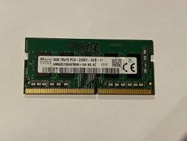 SK hynix 4GB DDR4 SO-DIMM 2400 MHz 