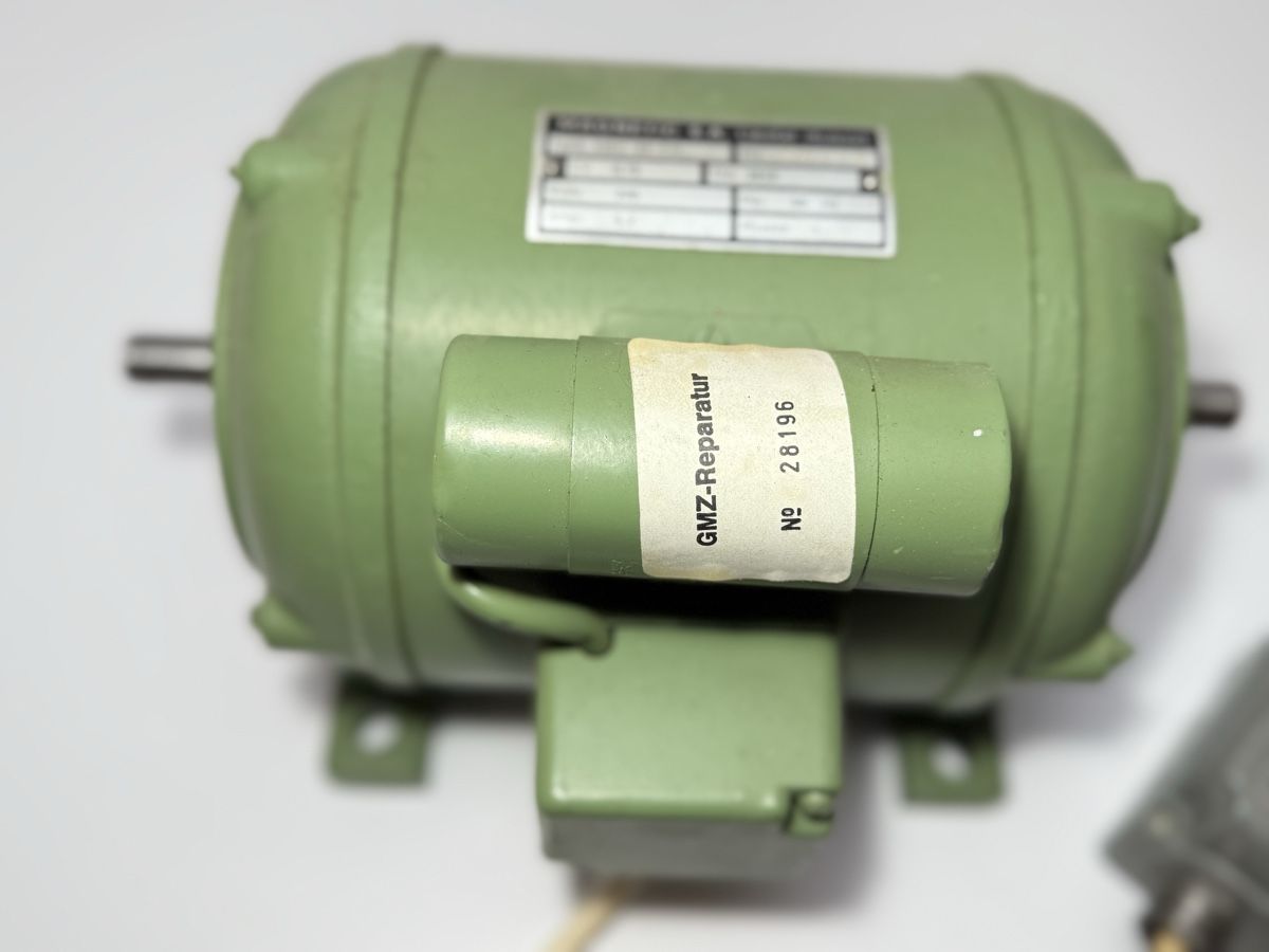 Motoren: Motor mit Schalter Elektromotor – Gebraucht aus Boswil von ABLagerBoswil 4
