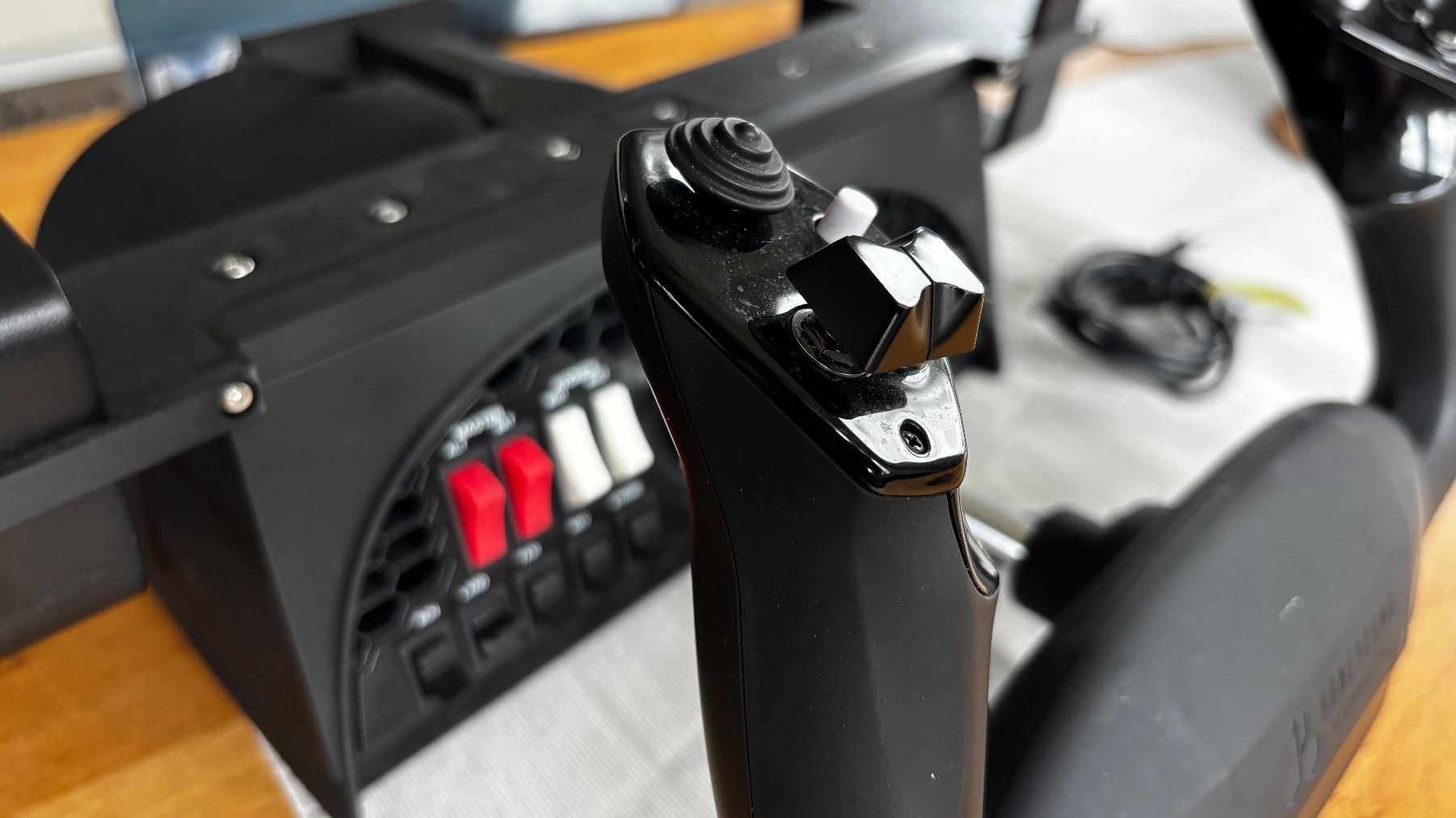 Manettes: Joystick Honeycomb Yoke – D'occasion à Benken SG par Coucar79 3