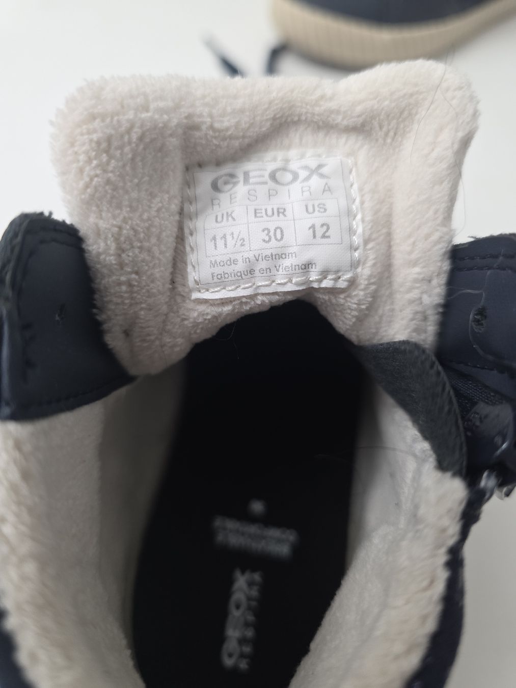 Geox Scarpe per ragazzi: Warme Geox Winter Schuhe, Gr. 30, Neu – Nuovo e nell'imballaggio originale da Rheinfelden venduto da mar_fjh6 2