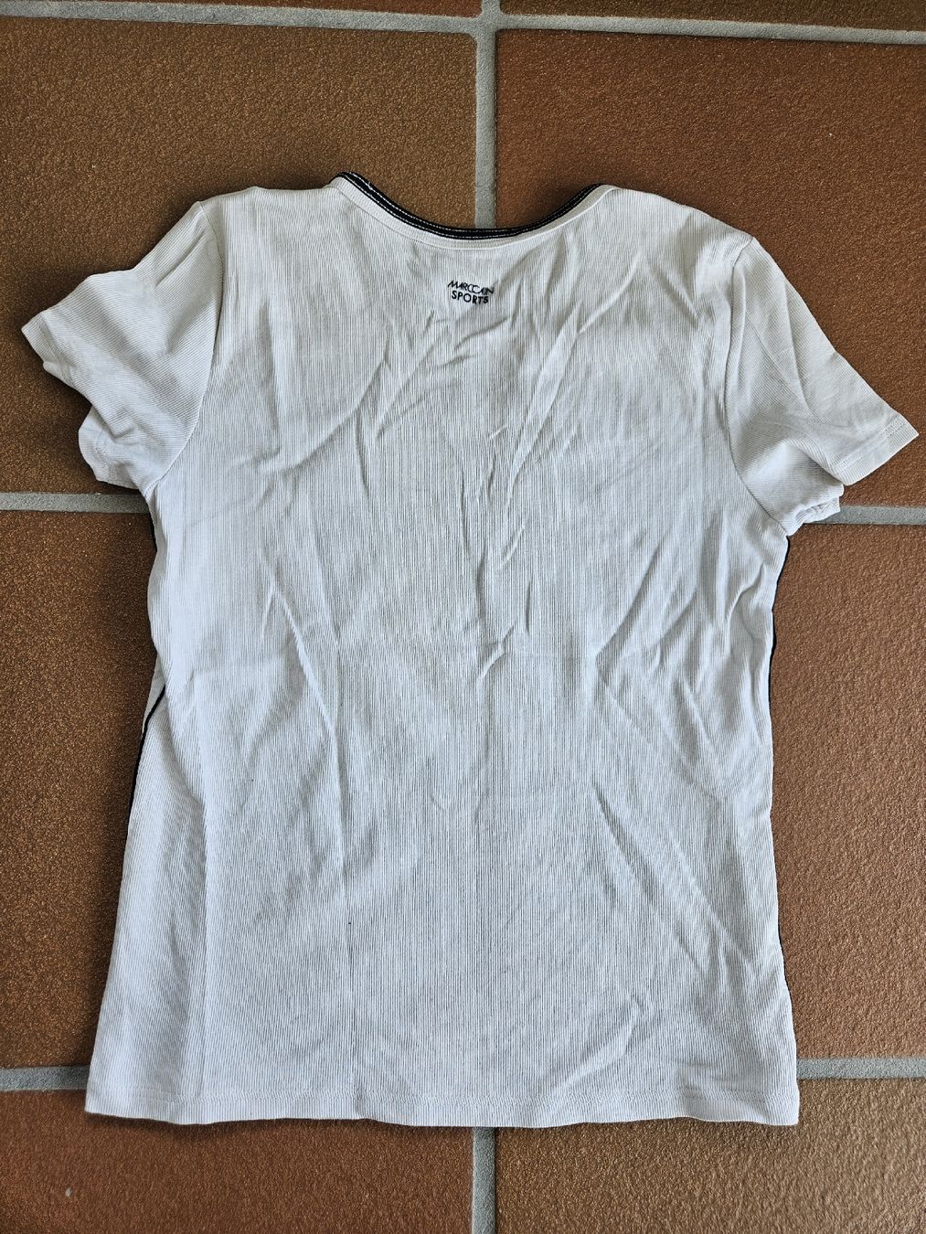 Marc Cain T-Shirts: Marc Cain T-Shirt Moonwalker – Gebraucht aus Eschenbach SG von MarThu 1