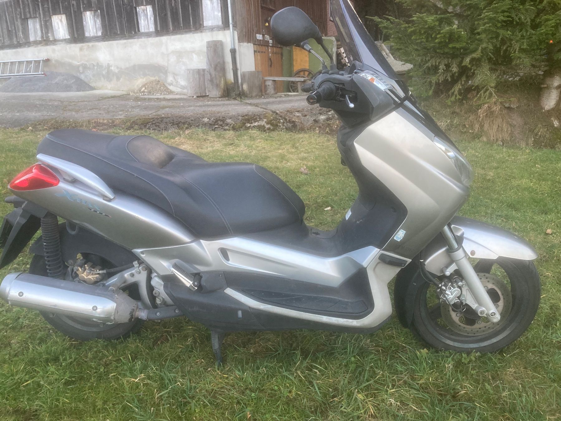 Yamaha Scooter: Yamaha 250 yp – Usato da St. Gallen venduto da zx10r 1