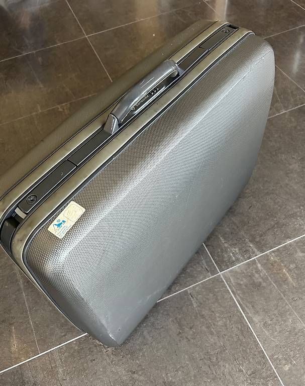 Samsonite Valigie: Samsonite Hartschalenkoffer – Usato da Binningen venduto da Padme