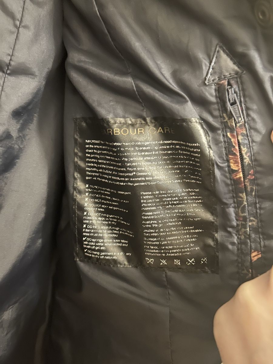 Barbour Cappotti: Wunderschöne Barbour Navy Wax Jacket – Usato da Affoltern am Albis venduto da BarbourB 5