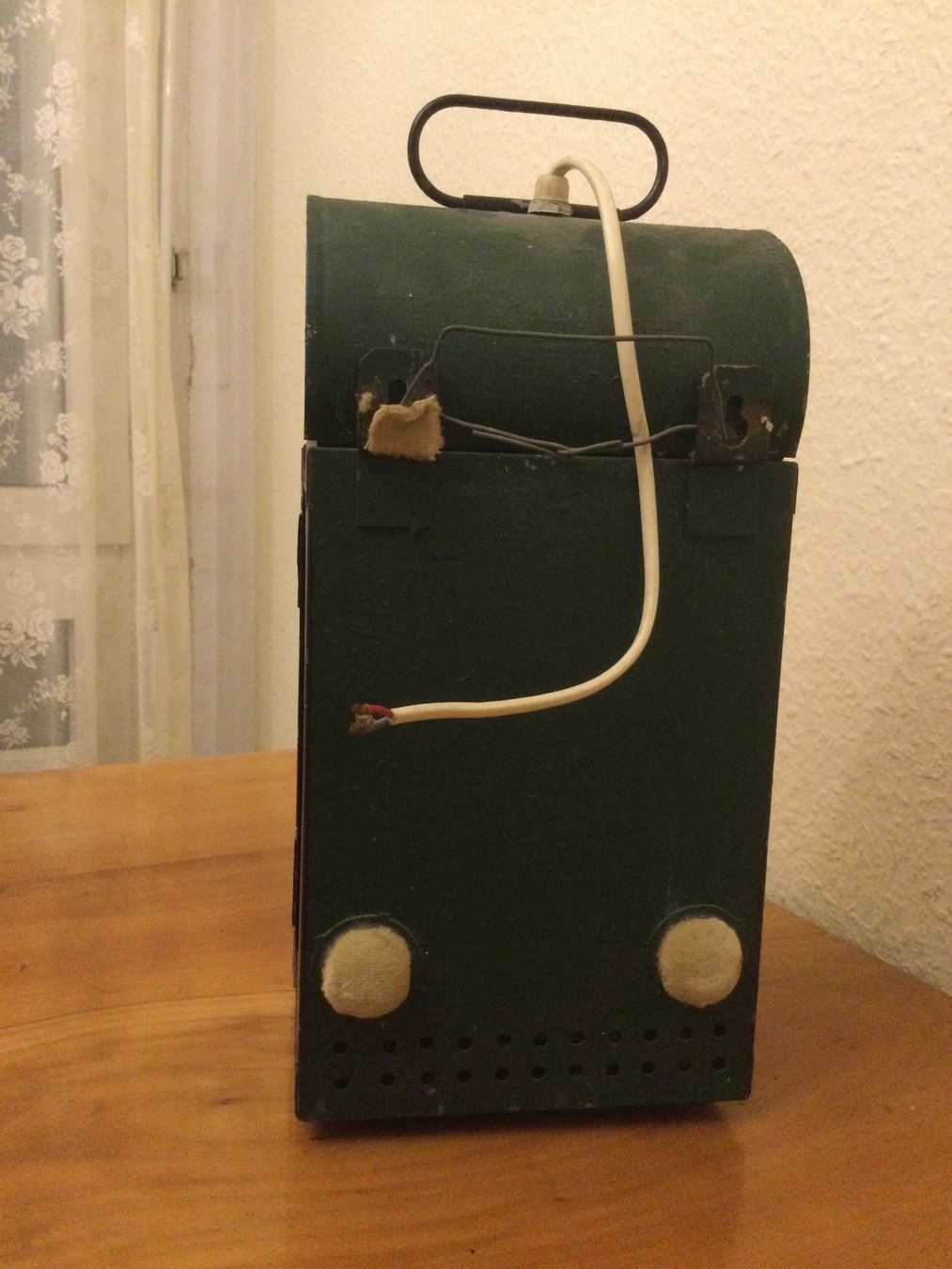 Lampade: Antike Laterne, mit Glühbirnenmechanismus – Usato da Adliswil venduto da luzia31 1
