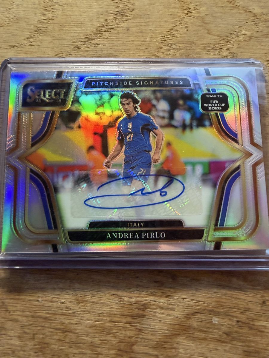 Panini Sammelbilder & Trading cards: 2025-26 Select Andrea Pirlo Pitchside Signatures Auto – Neu (gemäss Beschreibung) aus Goldach von pipinio