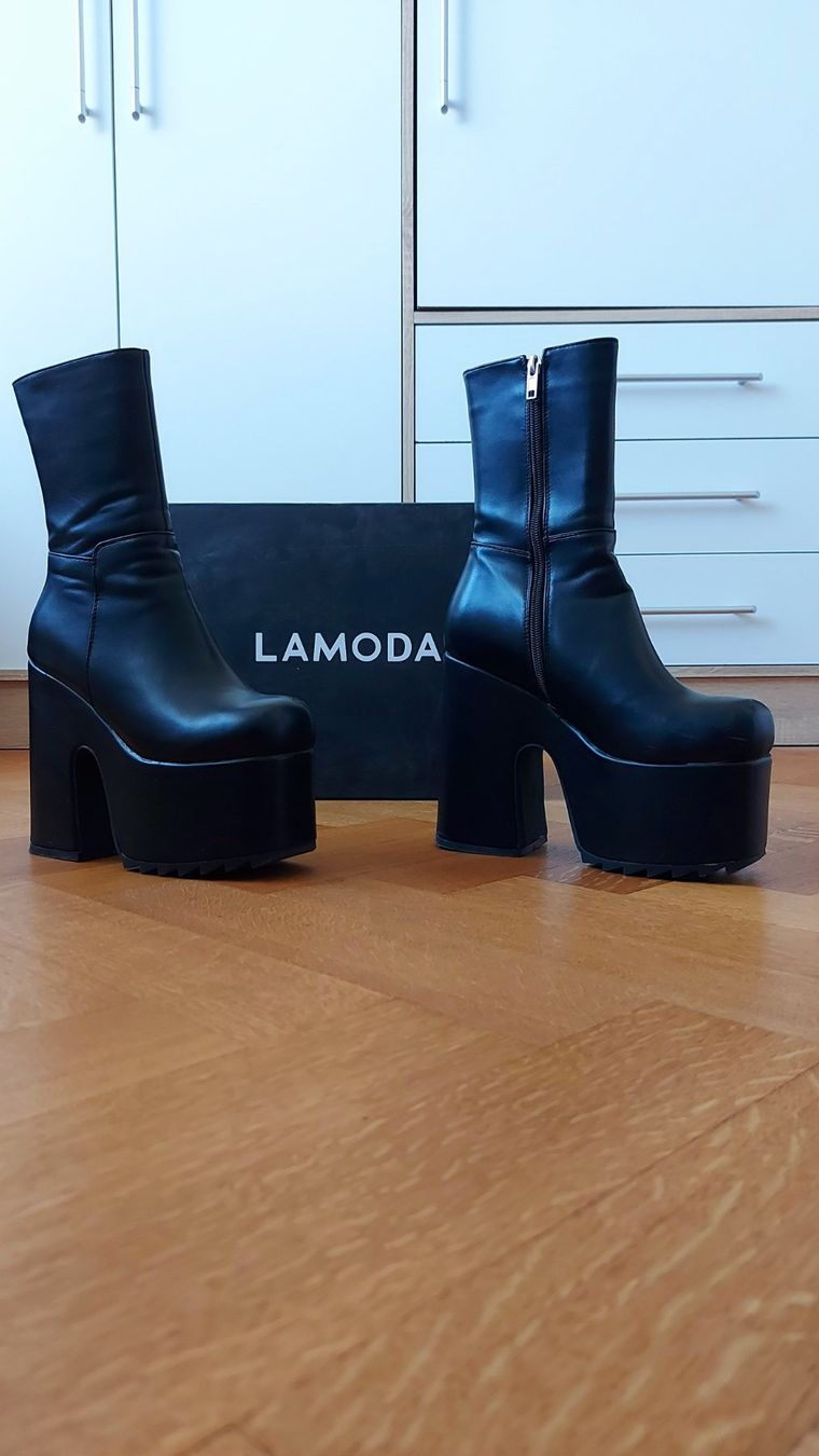 Damenschuhe: Lamoda Platform Calf Boots – Gebraucht aus Sion von aud_7pxl
