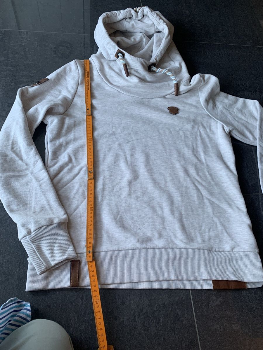 Naketano Pulls & Sweat-shirts: Naketano Kapuzzenpulover – D'occasion à Bergdietikon par zor_856j 1