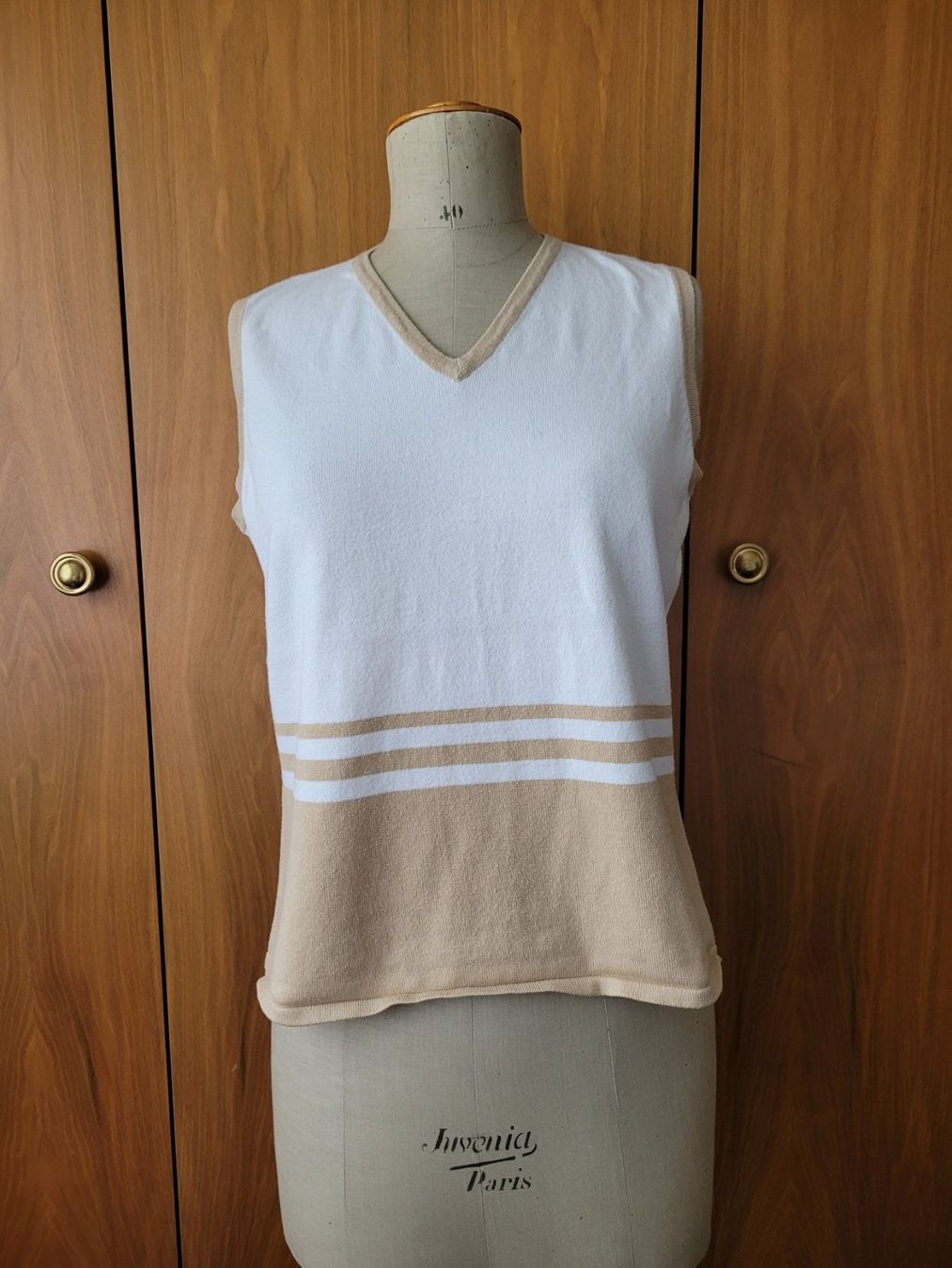 Gilet & Giacche senza maniche: Gilets (2 Stk.) aus 70% Viskose – Usato da Triesen venduto da stephanieschurti