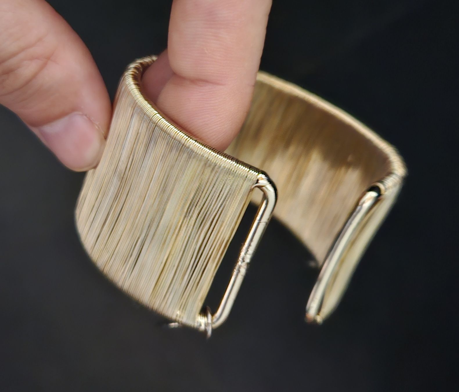 Bracelets: Bracciale dorato vintage elegante – D'occasion à Pura par and_8dzs