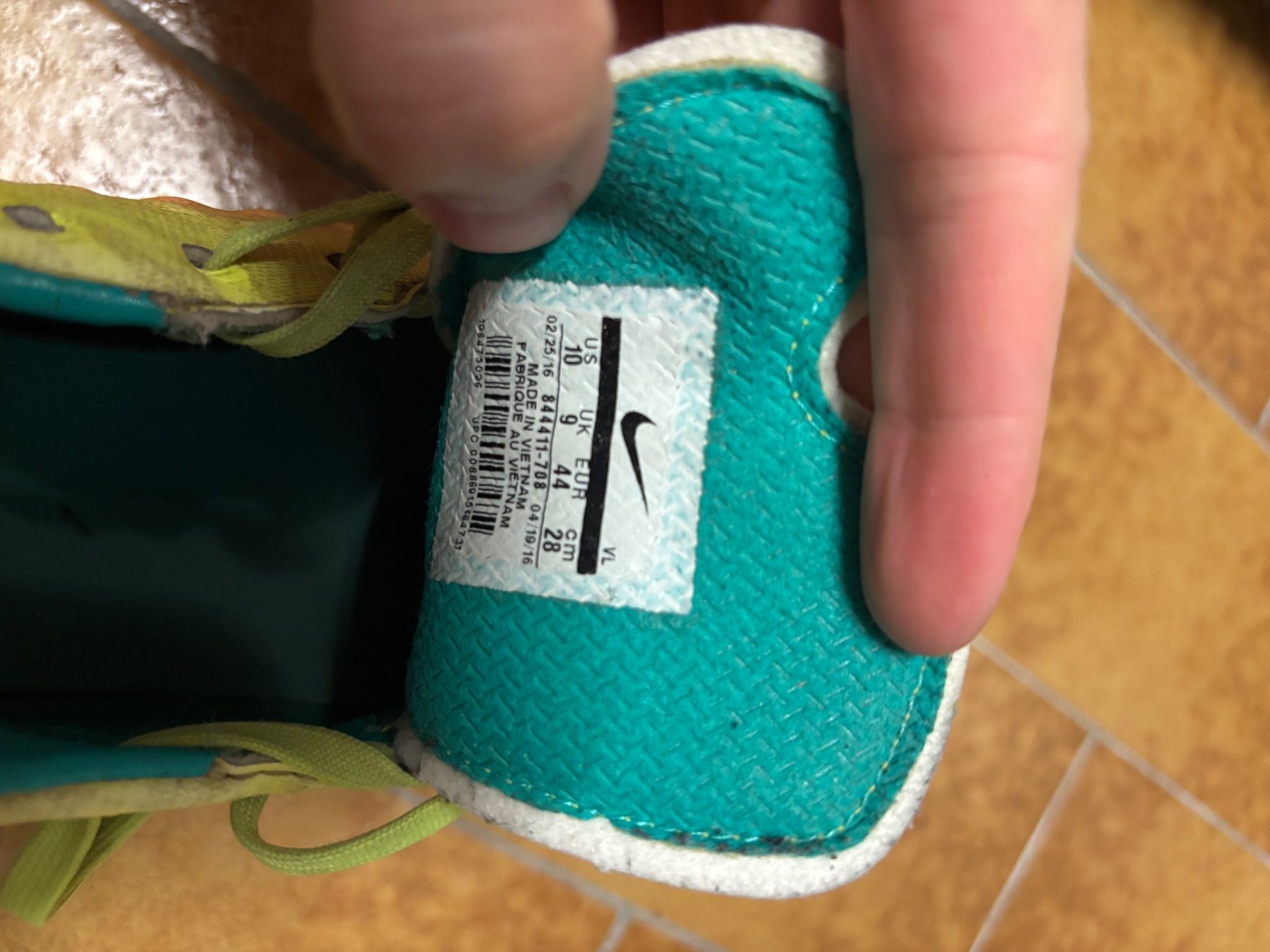 Nike Scarpe da uomo: Fussball Schuhe – Usato da ZOLLIKON venduto da FamilleArleti 1