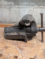Schraubstock Eisen Gross massiv 