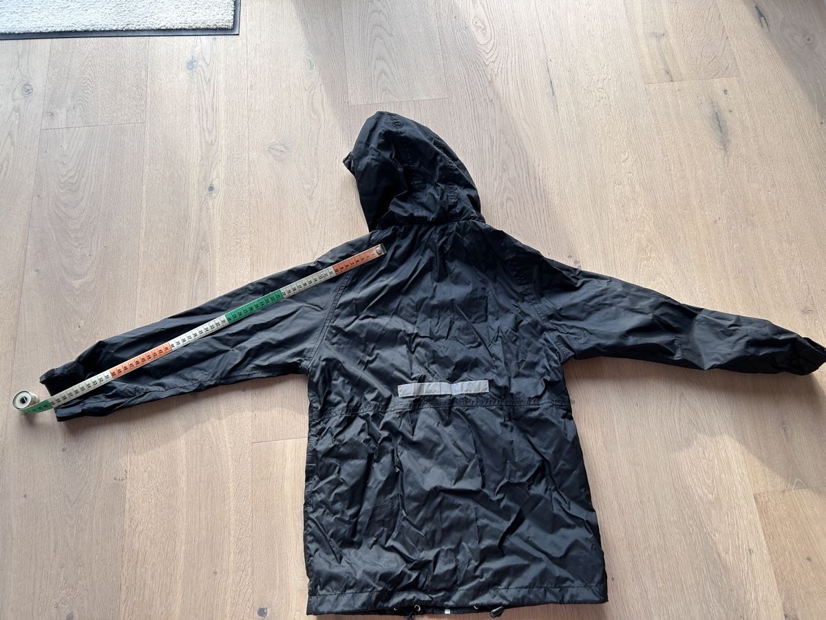 Giacche: Schwarze Regenjacke MYC Gr. 140 – Nuovo (secondo la descrizione) da Wabern venduto da libera82 1