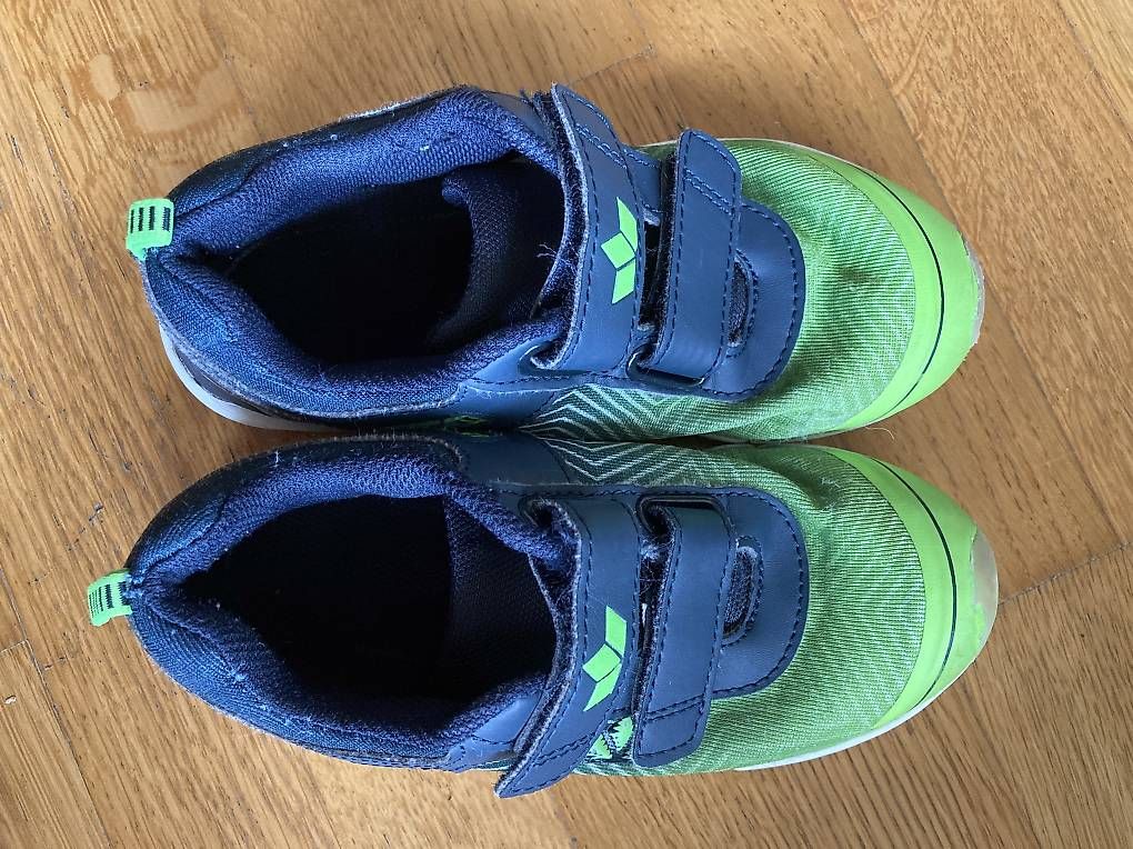 Scarpe per ragazzi: LICO Hallenschuhe Gr.30 – Usato da Luzern venduto da sarafina2 4