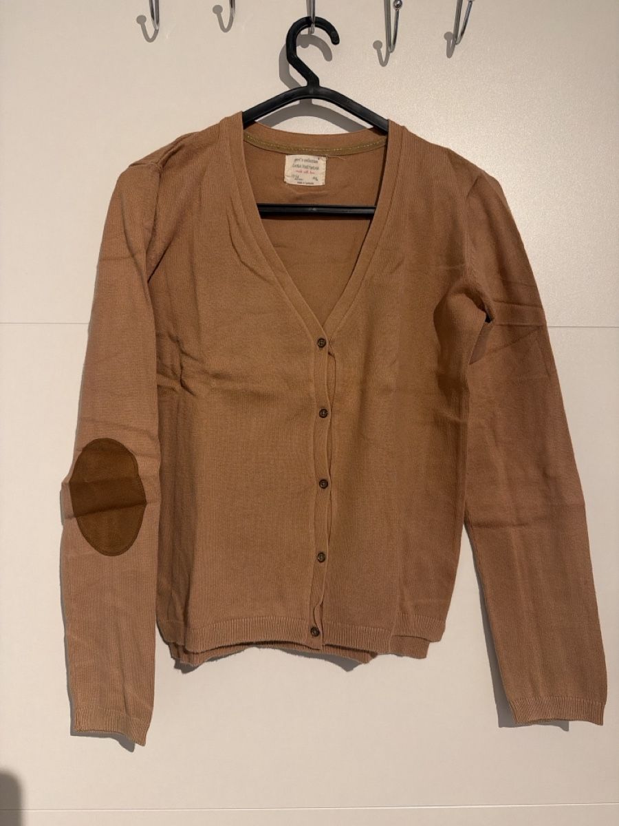 Jacken: Strickjacke – Neu (gemäss Beschreibung) aus Döttingen von chi_8d8b