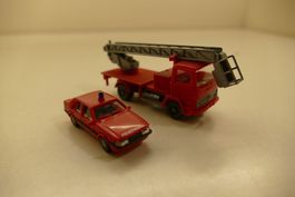 Spur H0: 2xFeuerwehr Fahrzeug